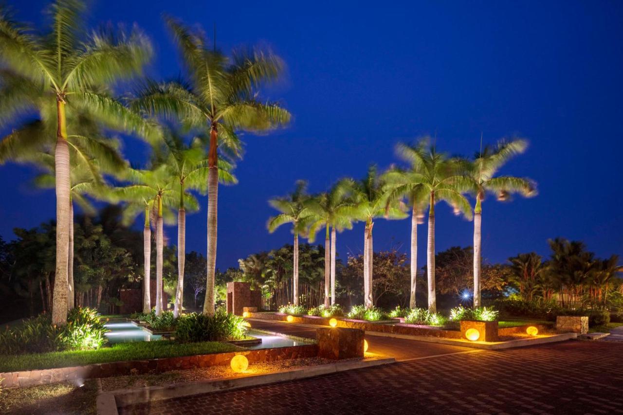 Indura Beach & Golf Resort Curio Collection By Hilton Tela Exterior foto