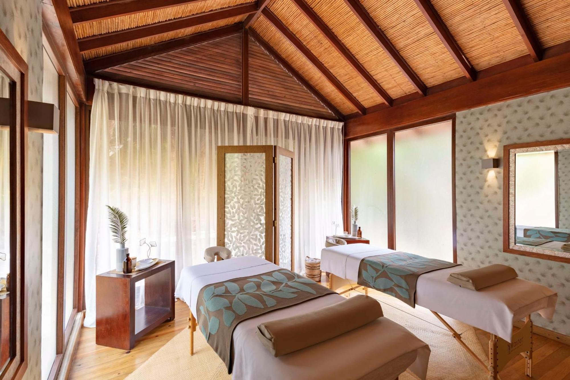 Indura Beach & Golf Resort Curio Collection By Hilton Tela Exterior foto